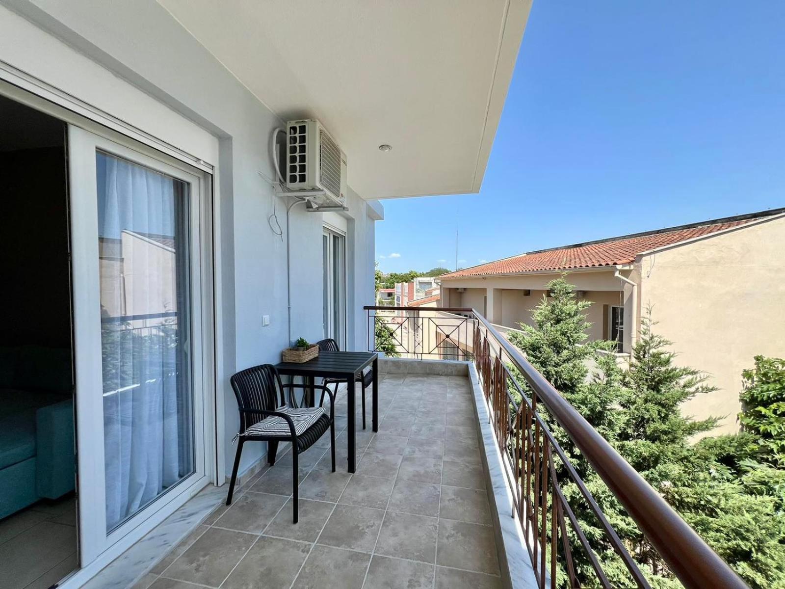 P Deluxe Suites Β4 Nea Michaniona Buitenkant foto